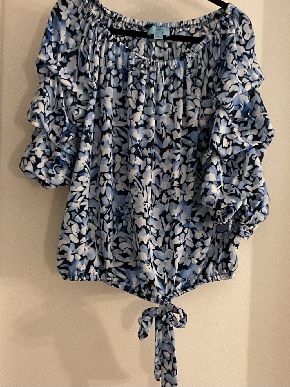 Blue Floral Off-Shoulder Tie-Hem Women's blouse
